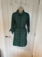 Beautiful Dancing Leopard Size