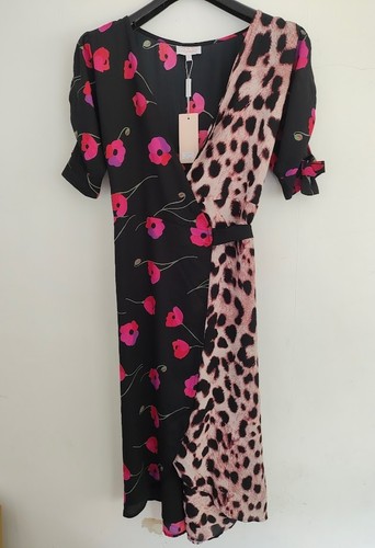 Dancing leopard mixed - dancing, print